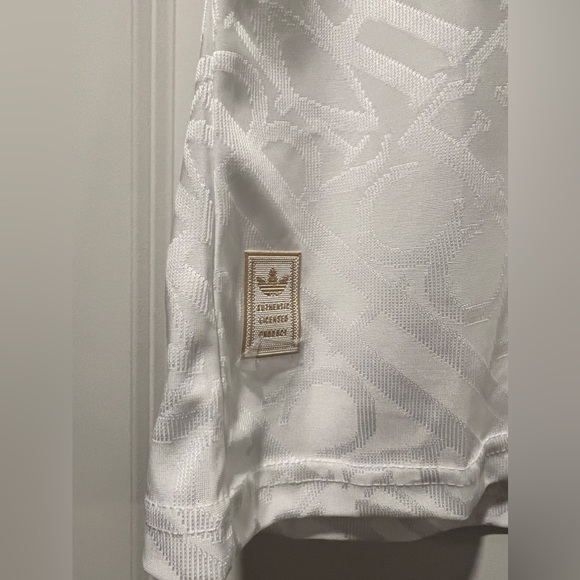 Real Madrid Player Jersey Special Edition - Picture 4 of 6